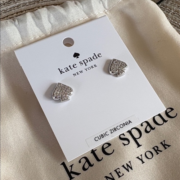Kate Spade Silver Everyday Spade Stud earrings nwt and pouch